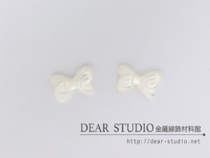 13.5*9mm蝴蝶結貝殼-A款(直洞)